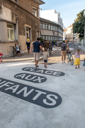 image Ville_de_Grenoble.jpg (1.2MB)